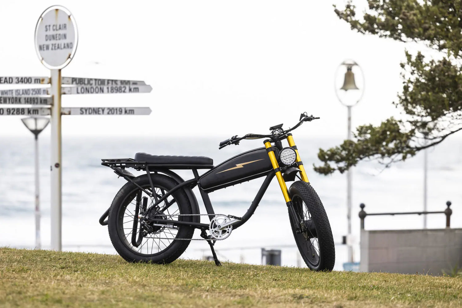 NZ Surf Journal's Take On The Vallkree Mechanism - The Ultimate Beach Cruiser E-Bike!