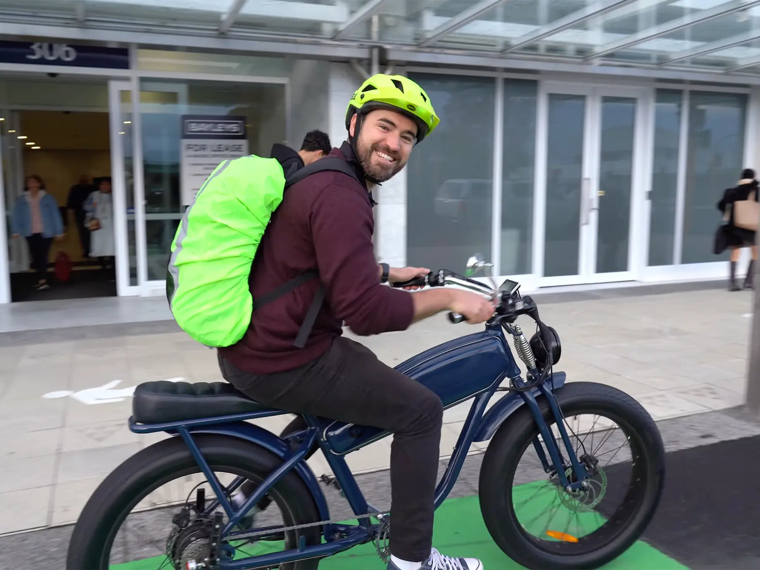 Cummuter riding to work on a Vallkree Electric Bike